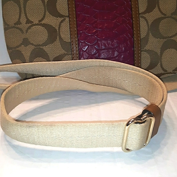 NWOT COACH North South Snakeskin Embossed X-body - Picture 13 of 16